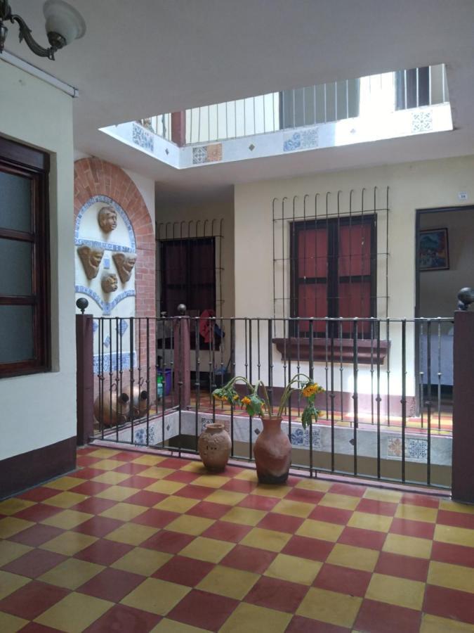 Hotel Acatenango Inn Antigua Exterior photo